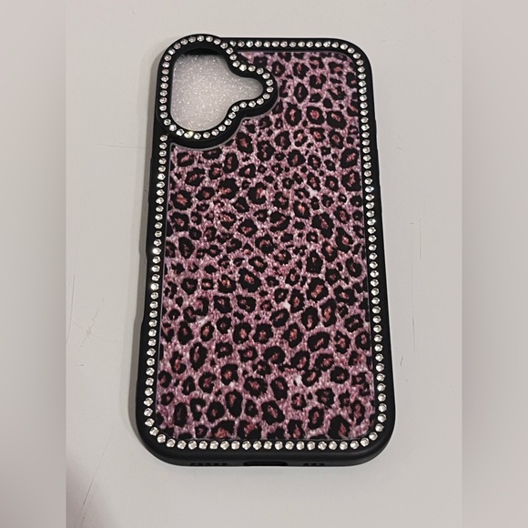 Other - ✨ Luxury Rhinestone Leopard Print iPhone 16 Case
